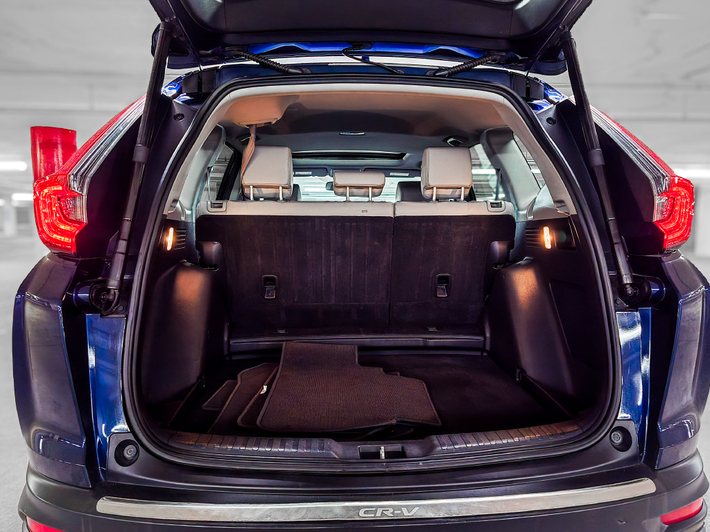 Used 2020 Honda CR-V Touring image 8
