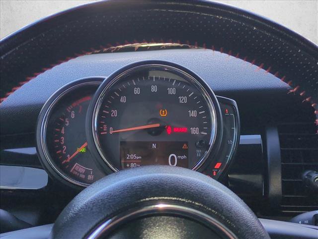 Used 2019 MINI Cooper S w/ Signature Upholstery Package FWD image 11