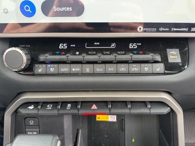 Used 2023 Toyota Sequoia Limited w/ Tow Technology Package AWD/4WD image 31