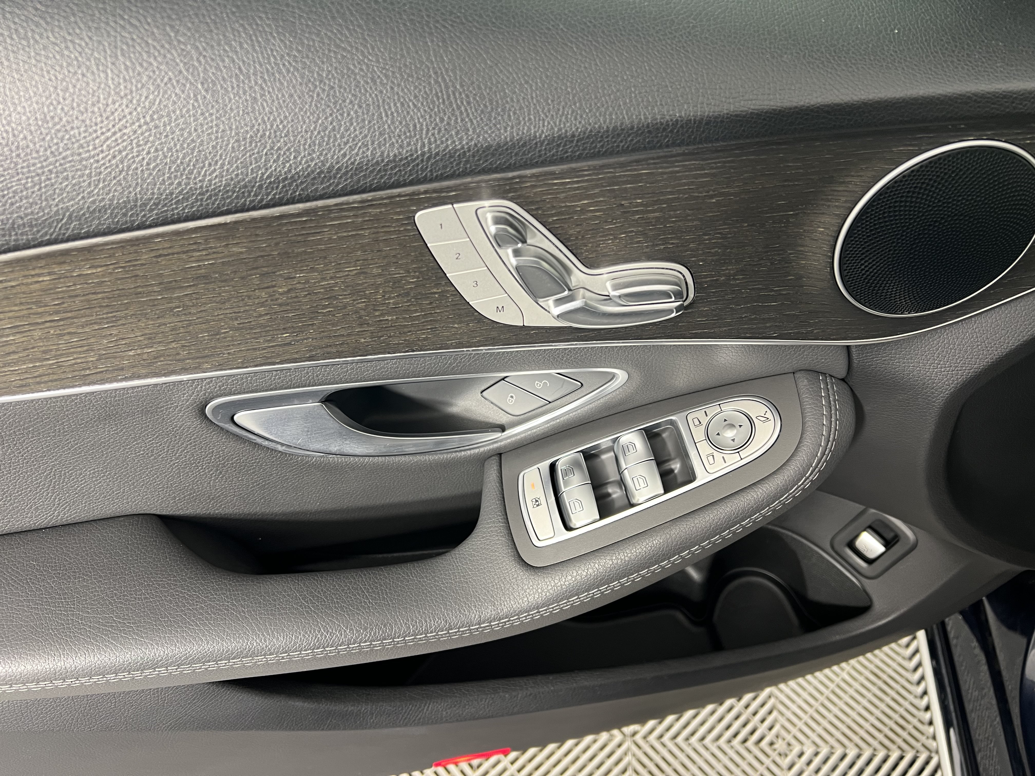 Certified 2019 Mercedes-Benz C 300 Sedan image 17