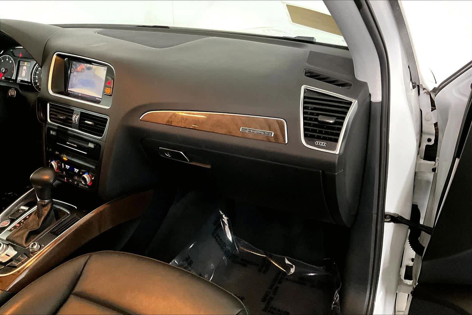 Used 2017 Audi Q5 2.0T Premium AWD/4WD image 19