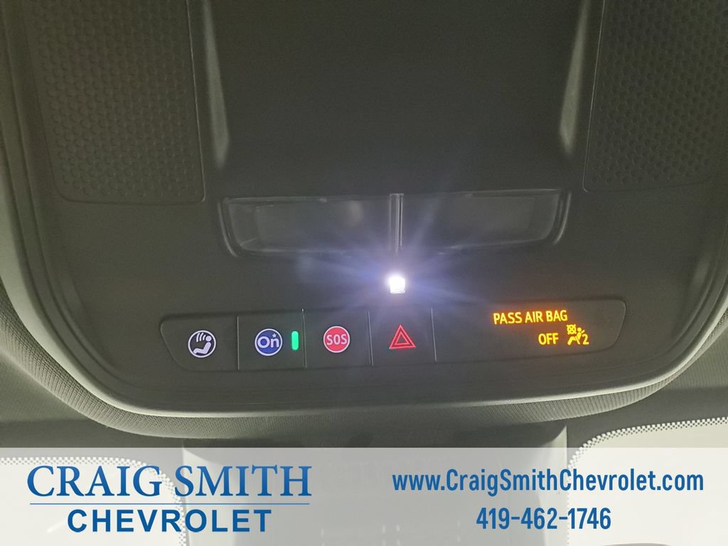 Used 2025 Chevrolet Equinox LT FWD image 24