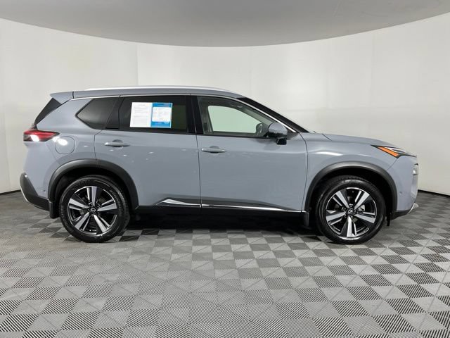 Used 2023 Nissan Rogue Platinum w/ Platinum Premium Package FWD image 13