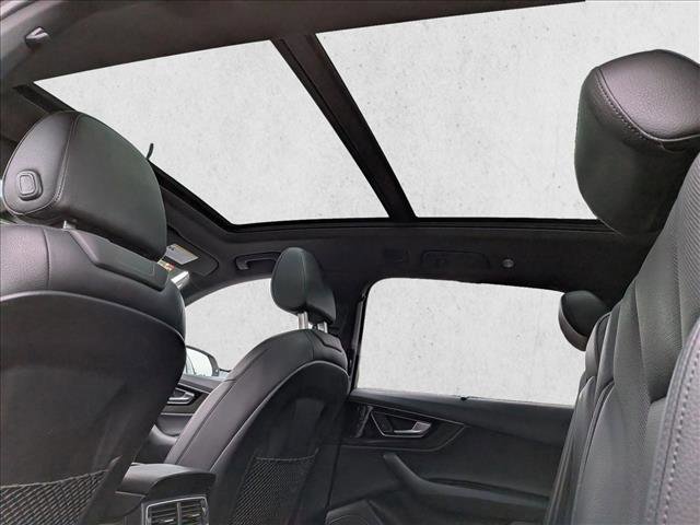 Used 2018 Audi Q7 3.0T Prestige w/ Prestige Package image 19