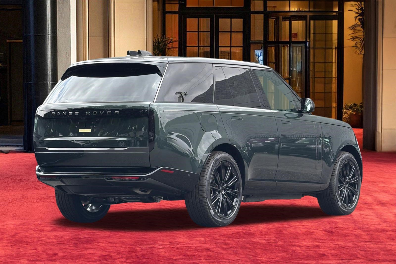 New 2026 Land Rover Range Rover SE AWD/4WD image 9