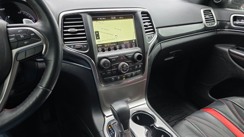 Used 2018 Jeep Grand Cherokee Trailhawk image 33