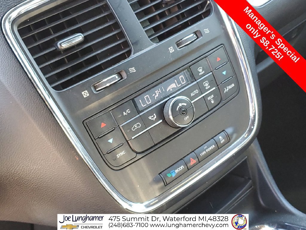 Used 2016 Dodge Grand Caravan R/T FWD image 17