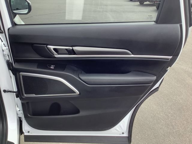 Used 2023 Kia Telluride S AWD/4WD image 35