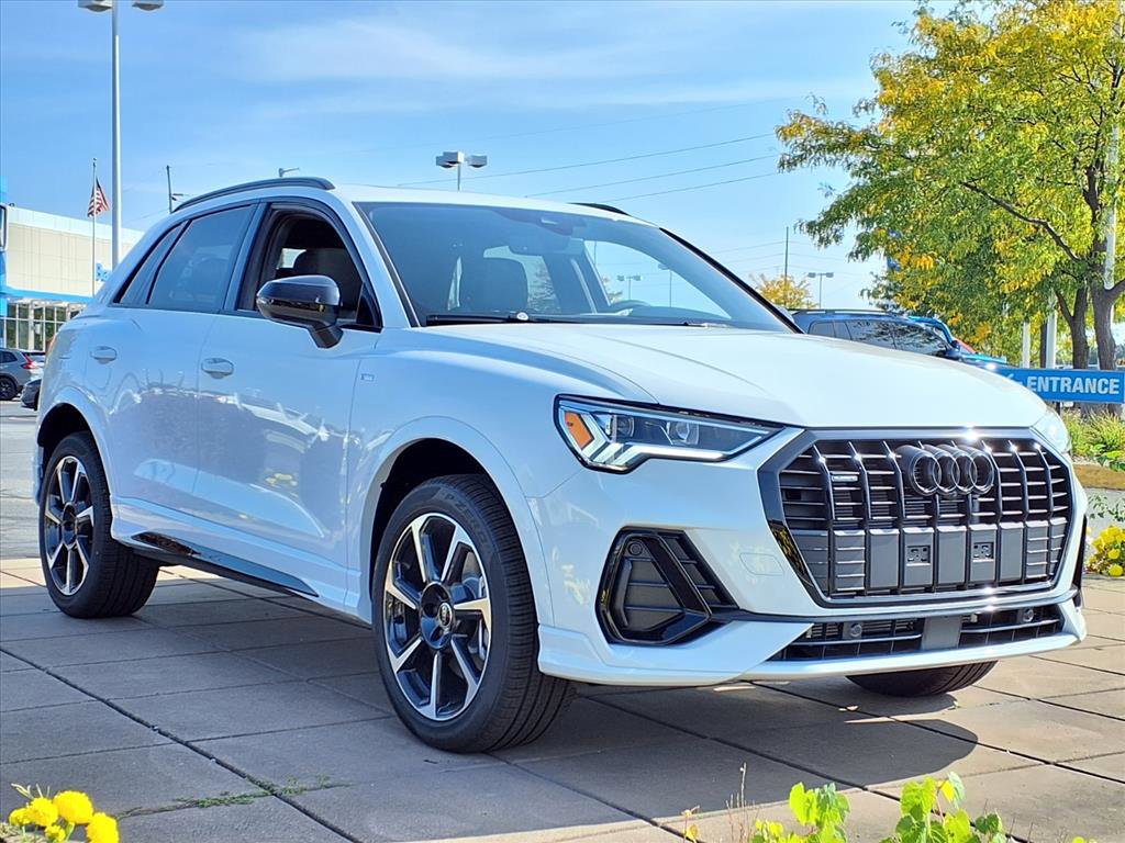 New 2025 Audi Q3 2.0T Premium Plus image 3