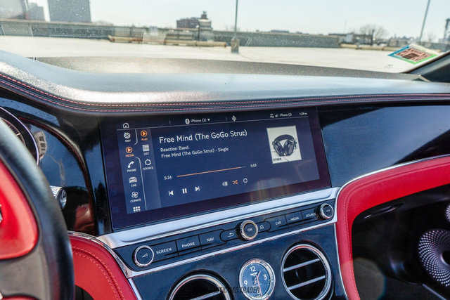 Used 2020 Bentley Continental GT V8 image 34