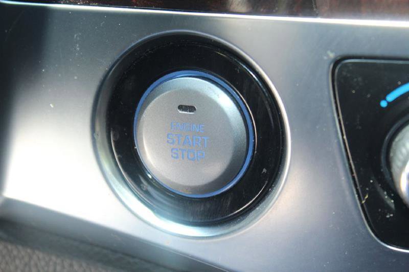 Used 2014 Hyundai Equus Signature image 20