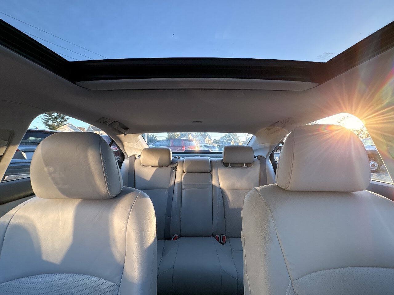 Used 2010 Lexus ES 350 FWD image 25