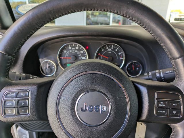Used 2018 Jeep Wrangler Sahara w/ Connectivity Group image 20