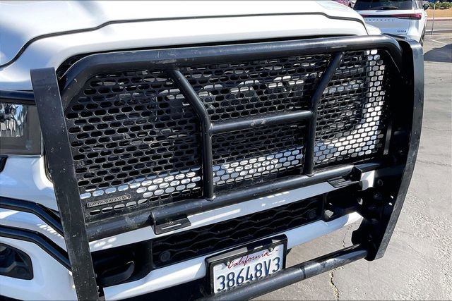 Used 2023 RAM 2500 Big Horn w/ Night Edition AWD/4WD image 30