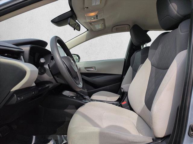 Used 2021 Toyota Corolla LE image 14