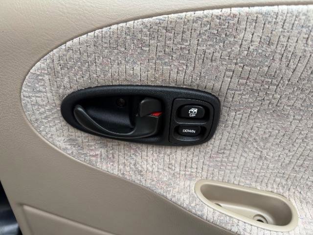 Used 1999 Saturn S-Series SW2 w/ SW2 Option Pkg 1 FWD image 7