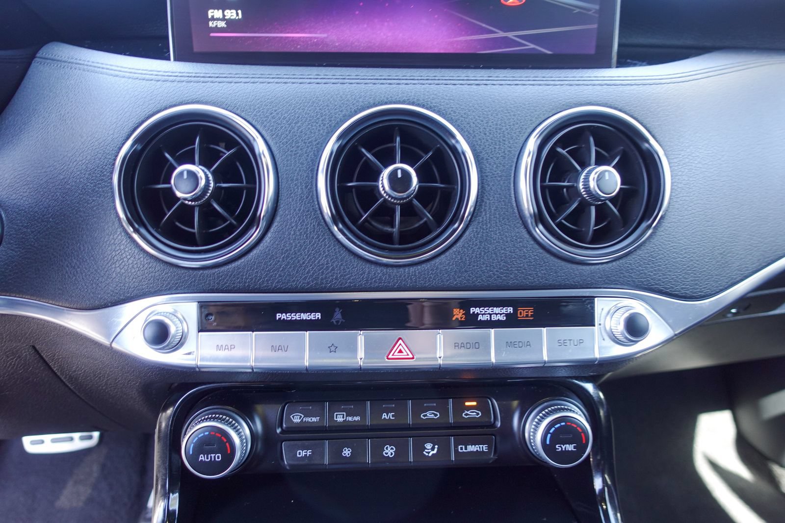 Used 2022 Kia Stinger GT-Line RWD image 20