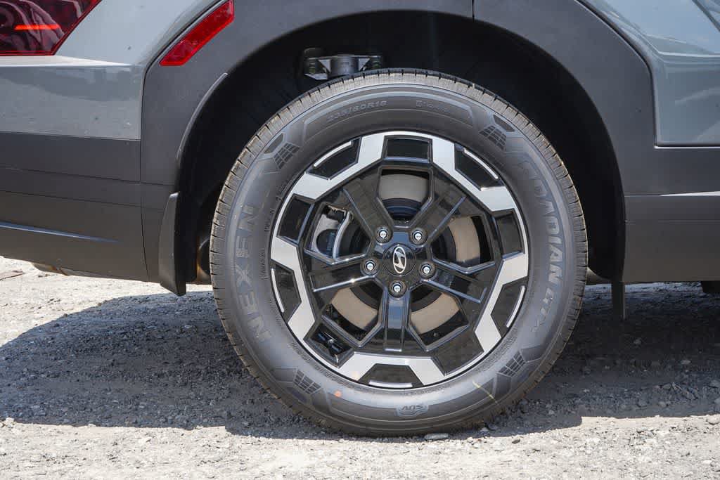 New 2026 Hyundai Santa Fe SE FWD image 8