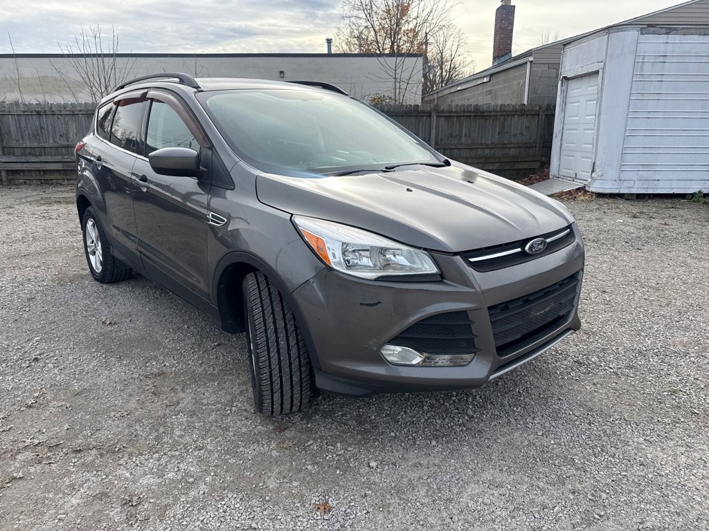 Used 2014 Ford Escape SE w/ Equipment Group 201A image 3