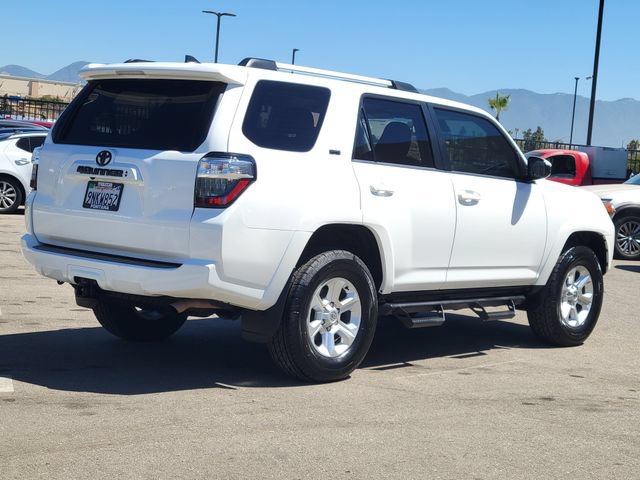 Used 2024 Toyota 4Runner SR5 AWD/4WD image 4