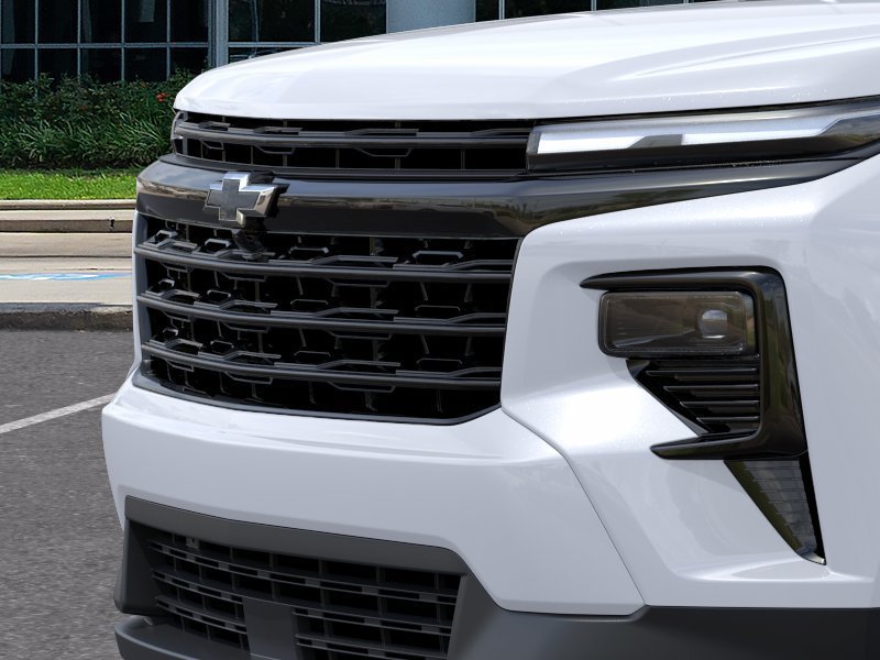 New 2027 Chevrolet Traverse LT w/ Midnight/Sport Edition FWD image 13
