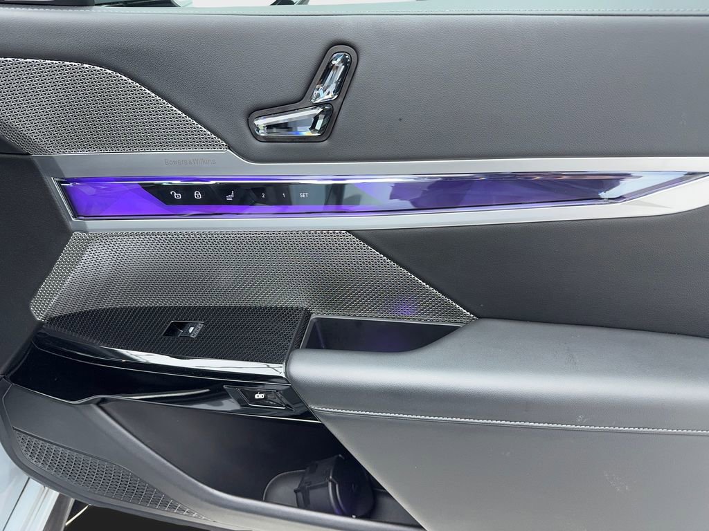 Used 2023 BMW 740i 740i M SPORT,NAV,CAM,PANO,HEAD image 51