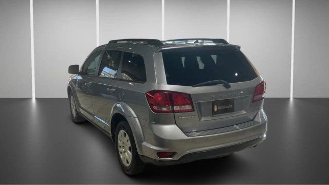Used 2019 Dodge Journey SE image 5