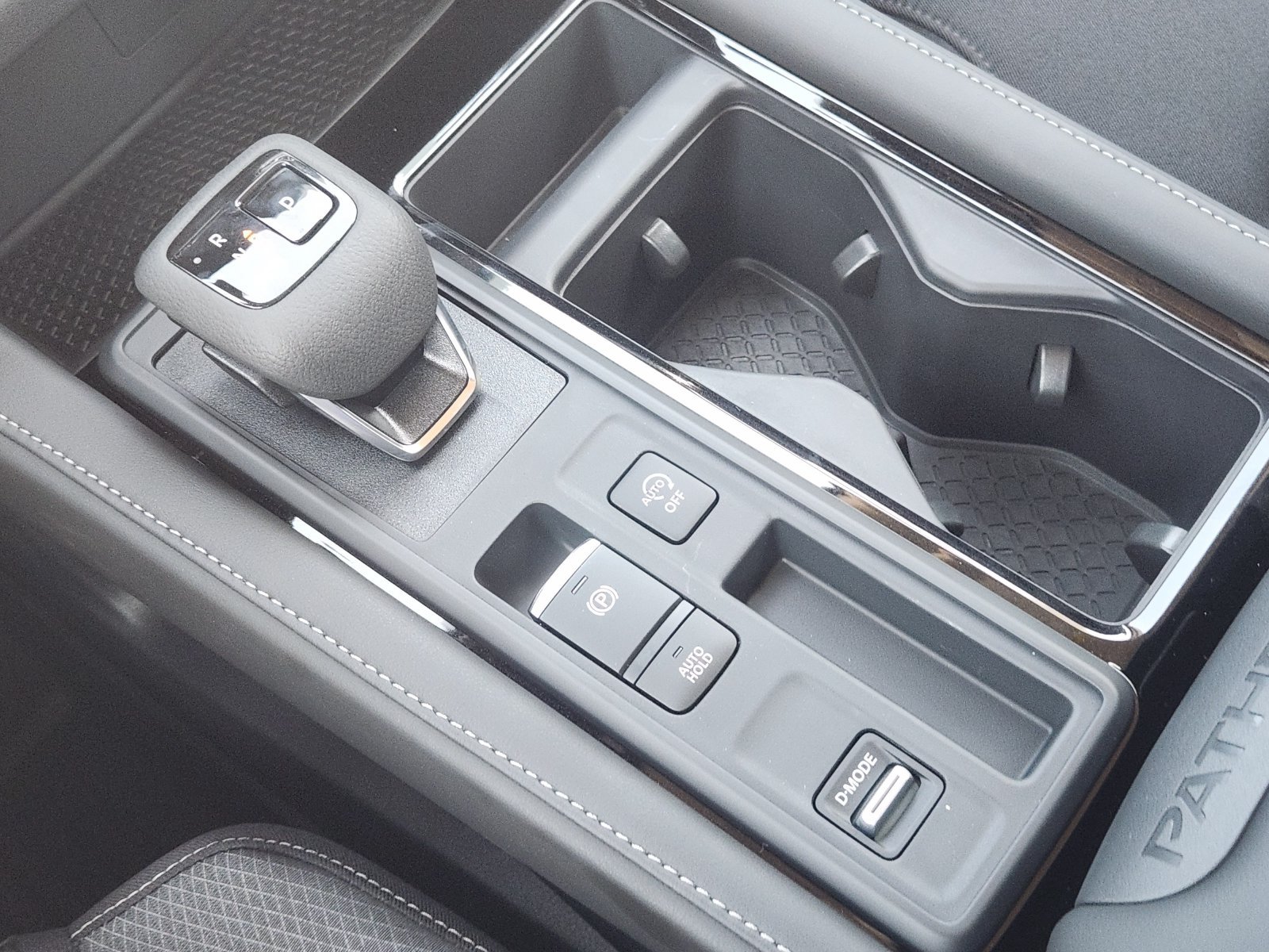 New 2026 Nissan Pathfinder SV FWD image 19