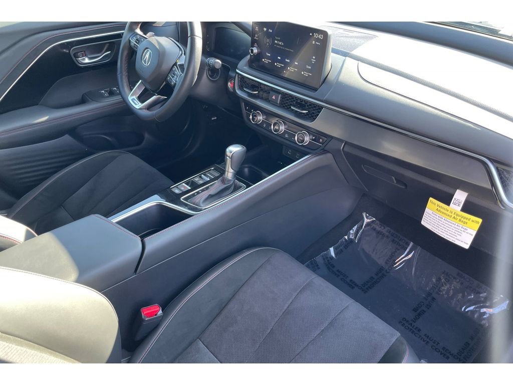 Certified 2025 Acura ADX A-Spec image 18