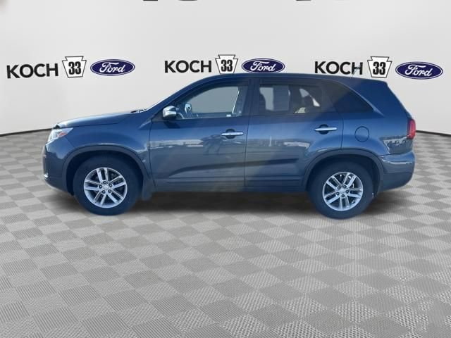 Used 2014 Kia Sorento LX image 4