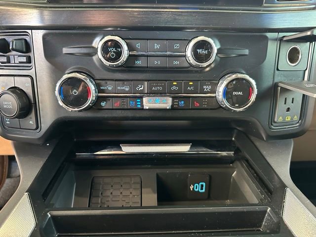 Certified 2023 Ford F250 Lariat w/ Chrome Package image 18