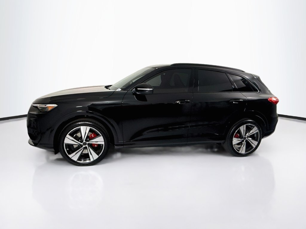 New 2026 Audi SQ5 Premium Plus AWD/4WD image 8