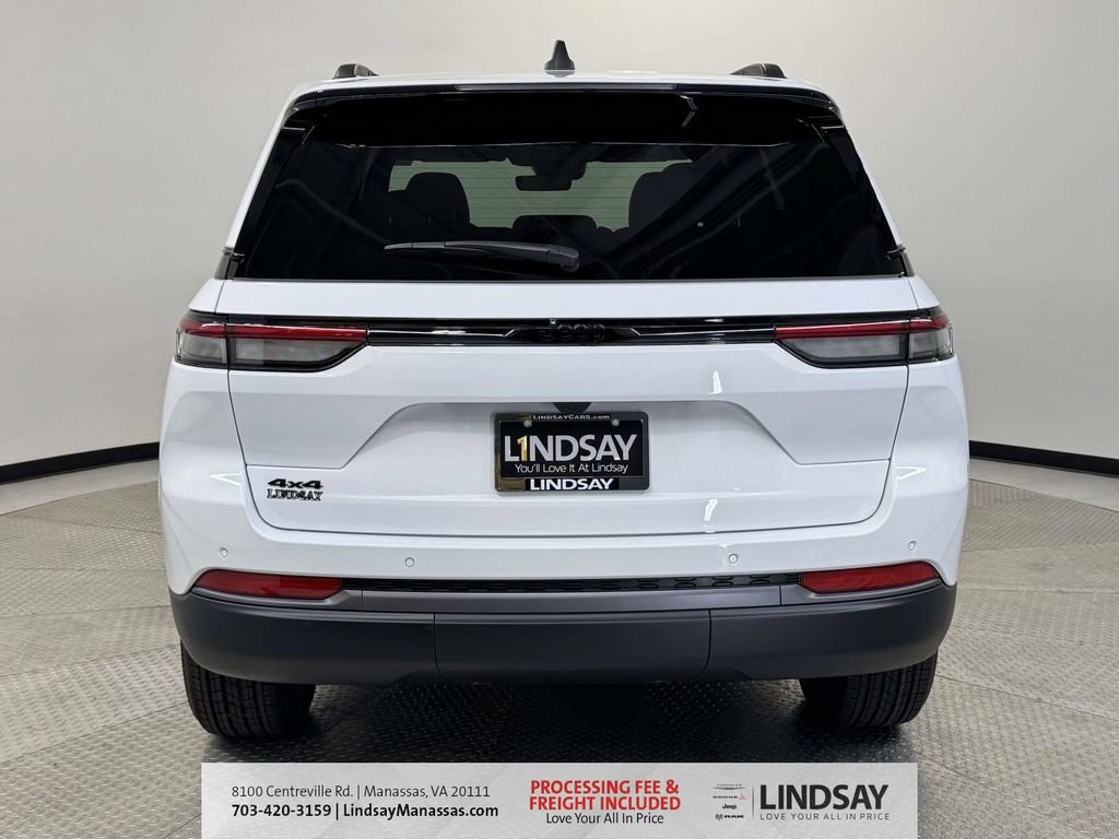New 2026 Jeep Grand Cherokee Altitude AWD/4WD image 7
