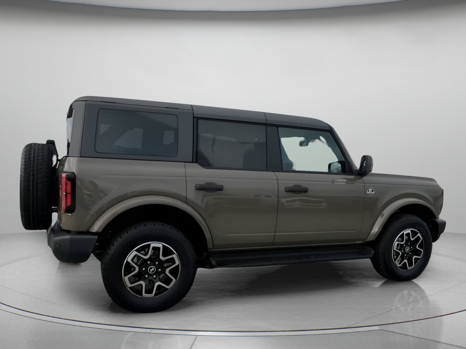New 2026 Ford Bronco Outer Banks AWD/4WD image 33