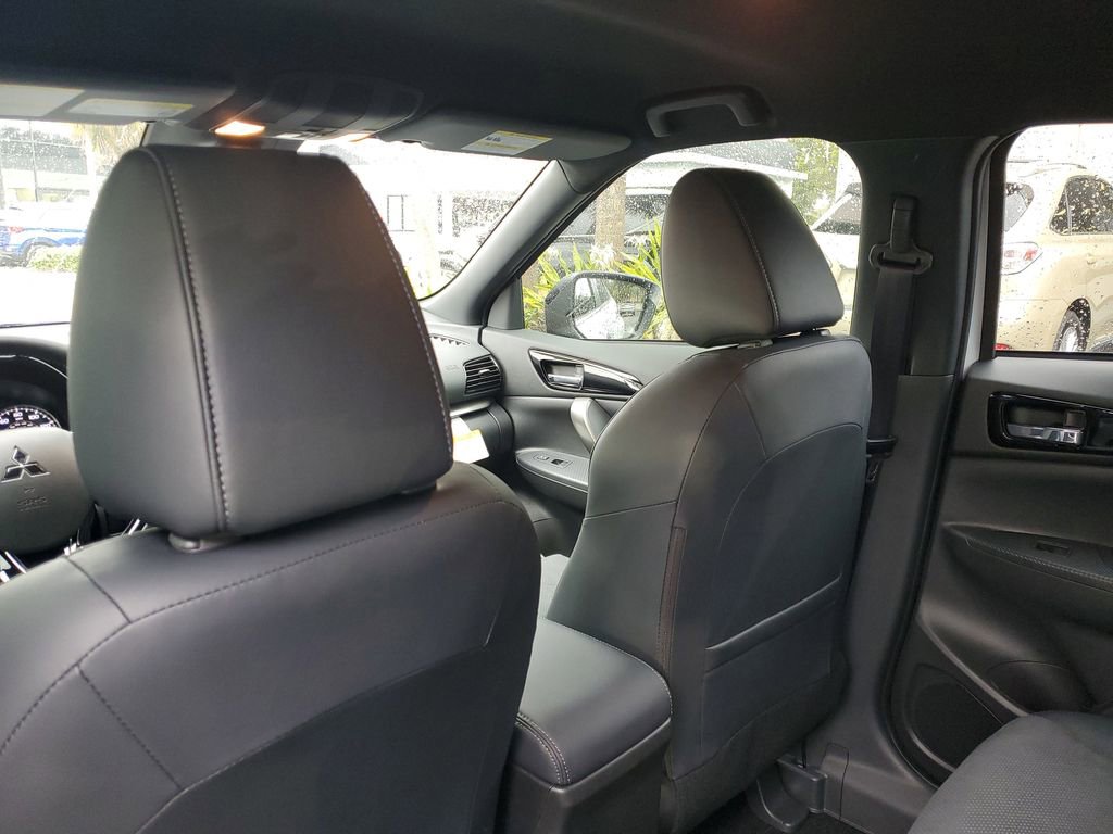 New 2026 Mitsubishi Eclipse Cross Black Edition image 11