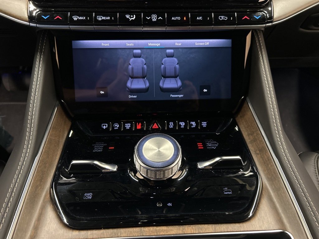 New 2024 Jeep Grand Wagoneer Series I w/ Convenience Group III image 26