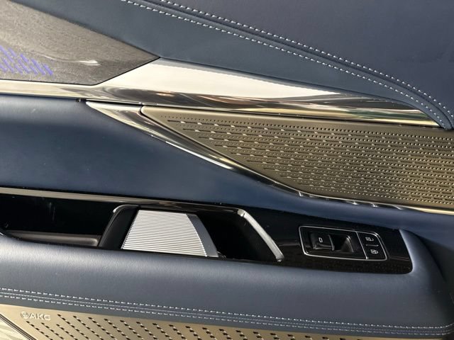 New 2025 Cadillac Escalade IQ Luxury 2 AWD/4WD image 28