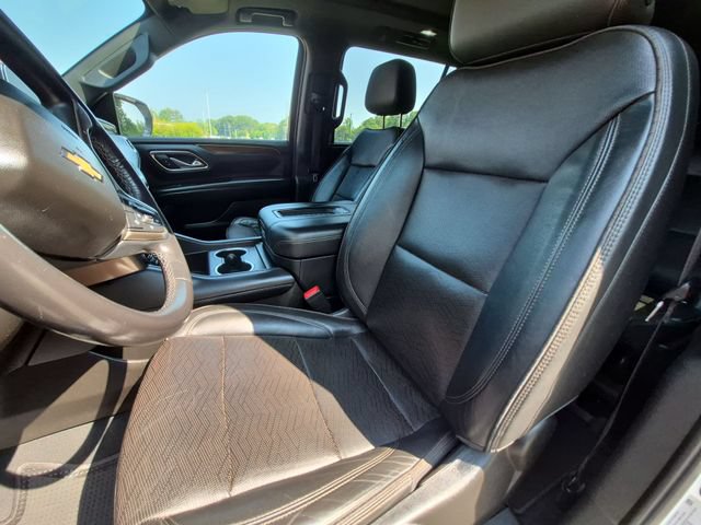 Used 2021 Chevrolet Suburban High Country AWD/4WD image 27