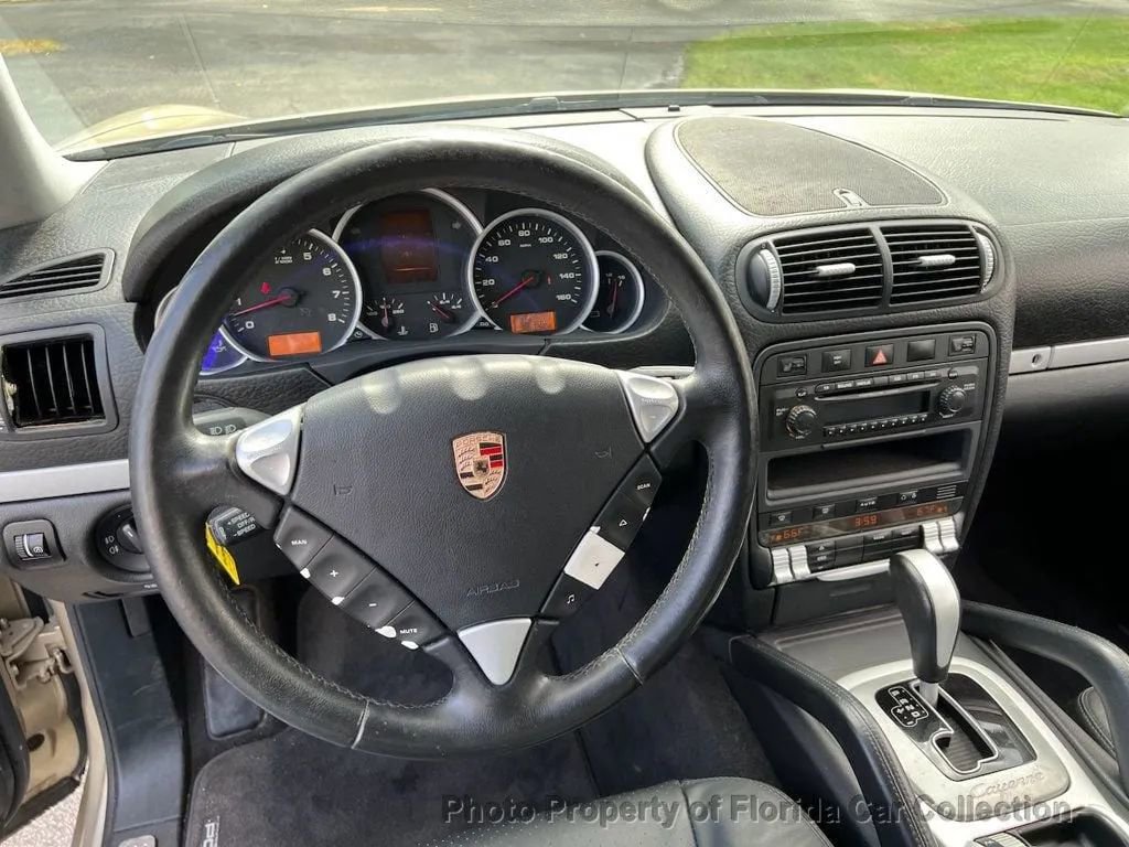 Used 2005 Porsche Cayenne S image 29