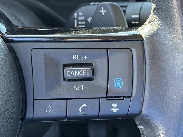 Used 2023 Nissan Rogue SL w/ SL Premium Package FWD image 30