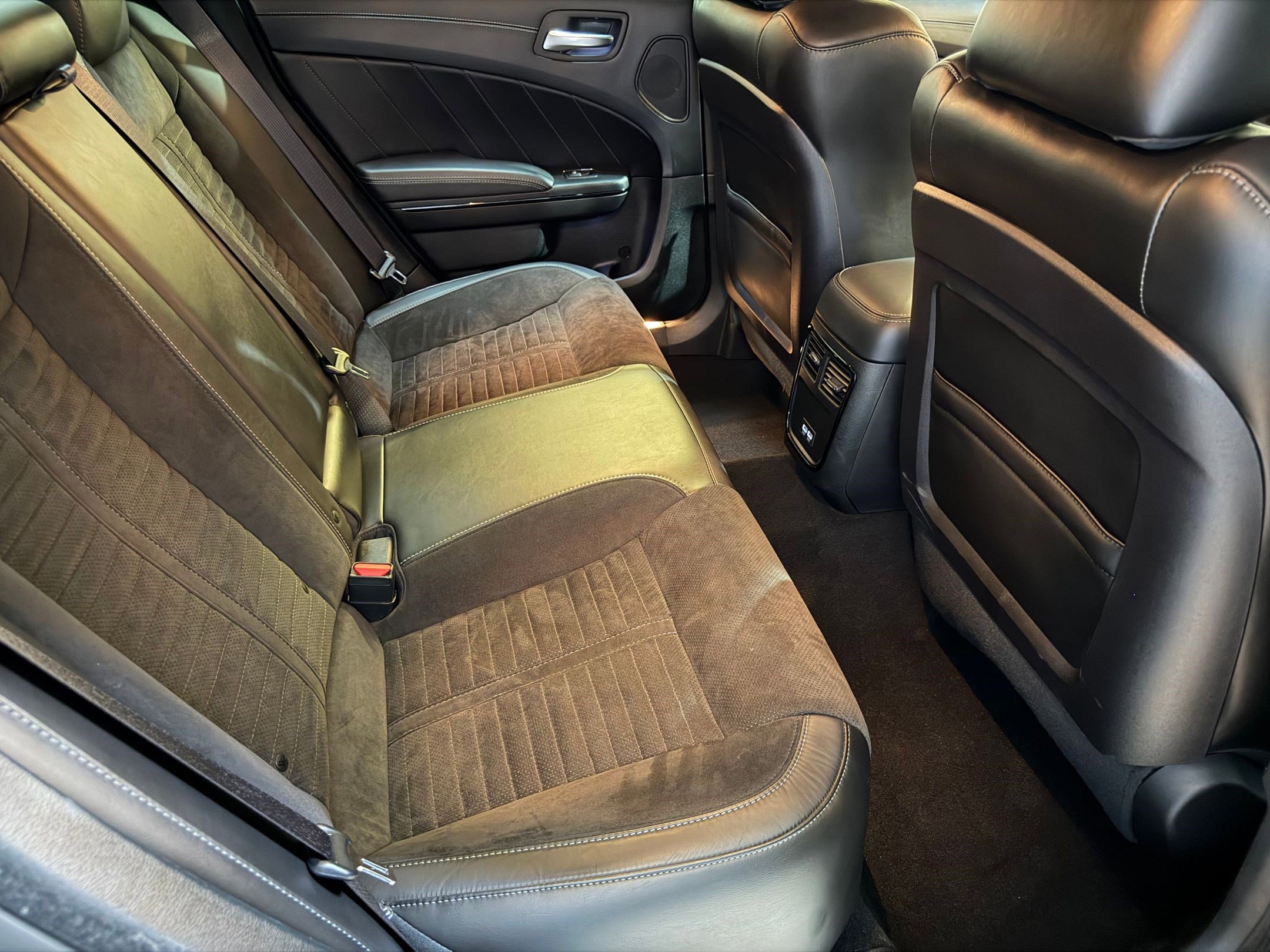 Used 2023 Dodge Charger R/T w/ Daytona Edition Group image 38