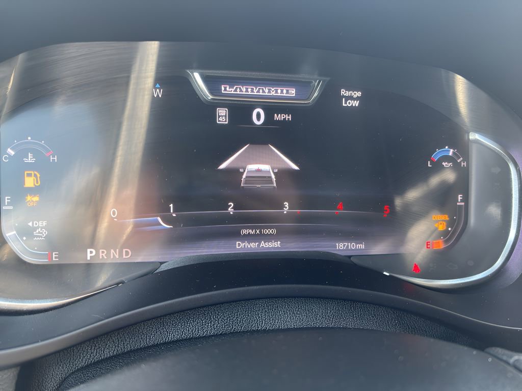 Used 2025 RAM 3500 Laramie image 23