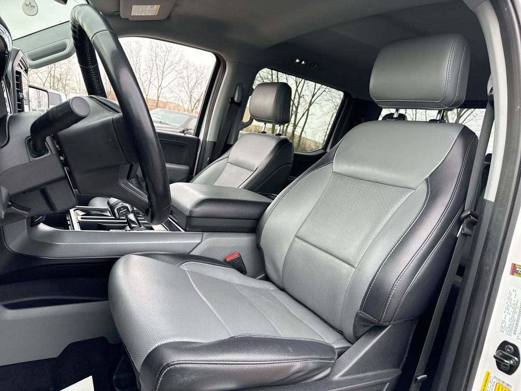 Used 2023 Ford F150 Lariat w/ Trailer Tow Package image 11