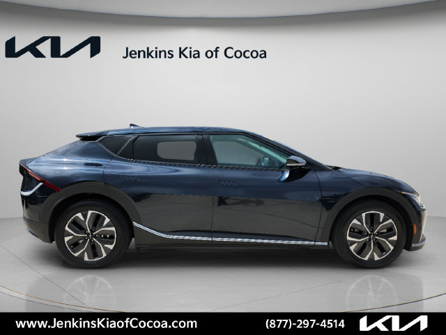 Certified 2024 Kia EV6 Light RWD image 3