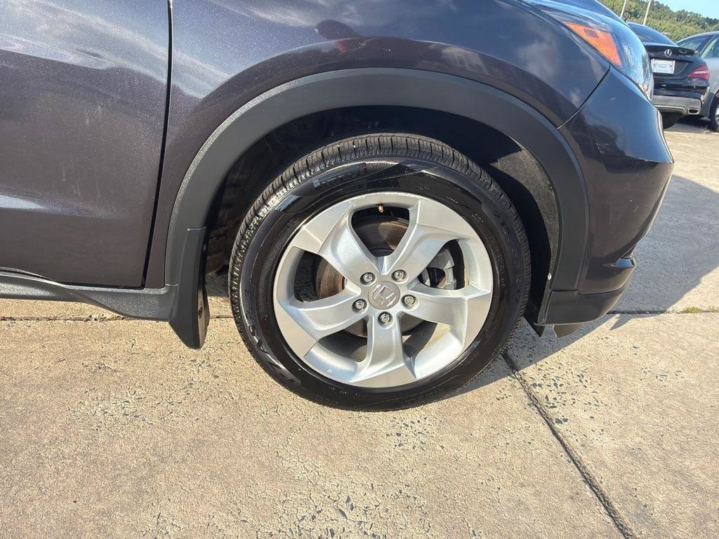 Used 2016 Honda HR-V EX image 34