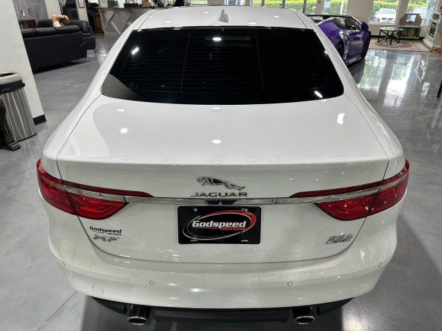 Used 2017 Jaguar XF Prestige AWD/4WD image 20
