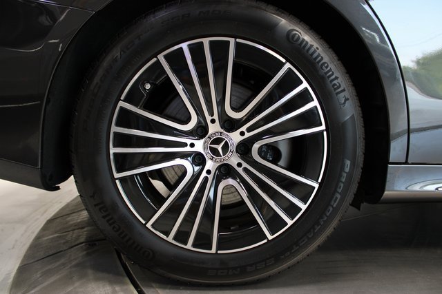 Used 2024 Mercedes-Benz E 350 E 350 4MATIC w/ Driver Assistance Package image 35