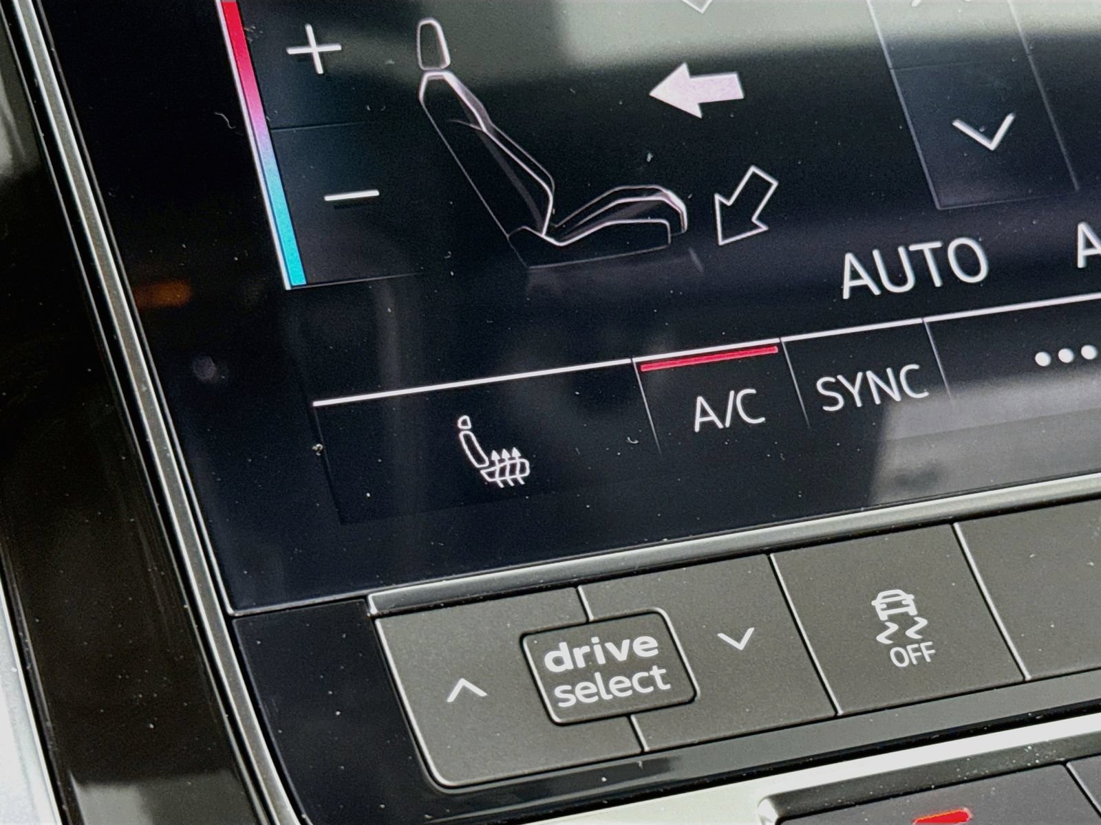 New 2026 Audi Q7 3.0T Premium AWD/4WD image 20