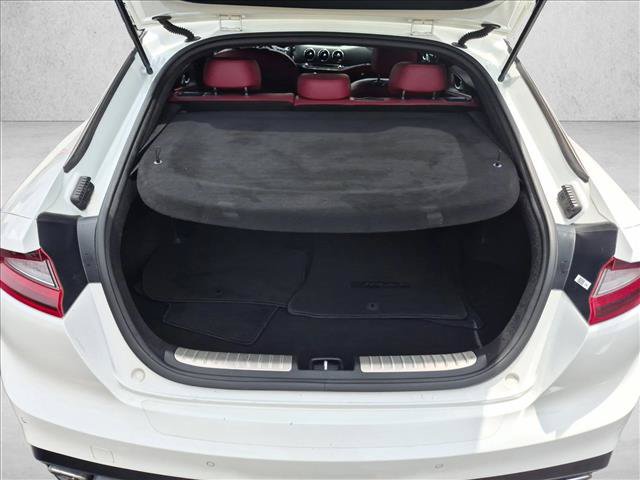 Used 2018 Kia Stinger GT1 RWD image 6