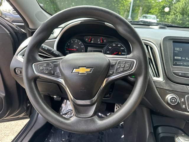 Used 2017 Chevrolet Malibu LS FWD image 29